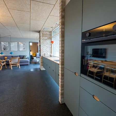 Semesterbostad 5 Star In *