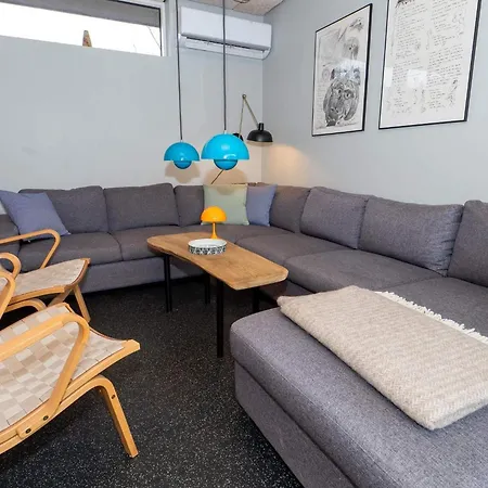 Semesterbostad 5 Star In *